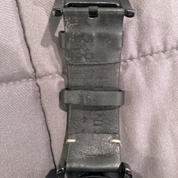 Vintage Invicta Crossbar Watch - Picture 4 of 5